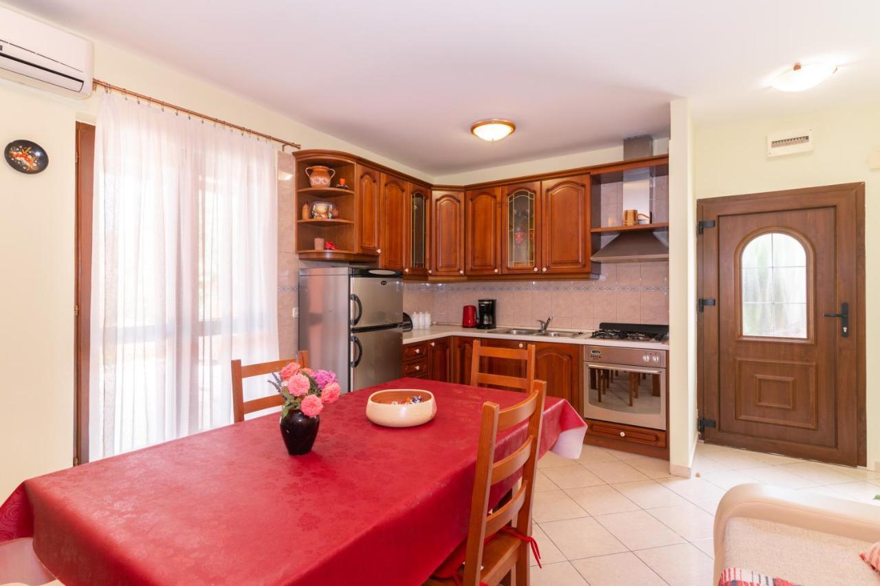 House Suzi Villa Zára Kültér fotó